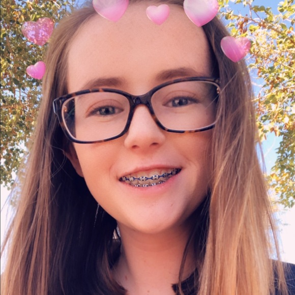 Meet your Posher, Alex - Picture 1 of 1